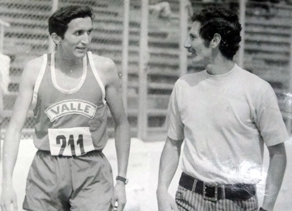 H Alvaro Mej a con Jos Gregorio Neira en 1966 1024x743