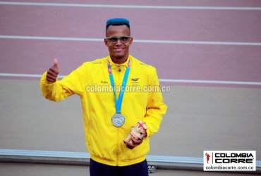 Carlos SanMartin gana medalla de plata en la final de los 3000 metros con obstáculos