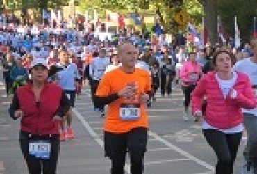 Miles de corredores en la Global Energy Race de Bimbo en Cali